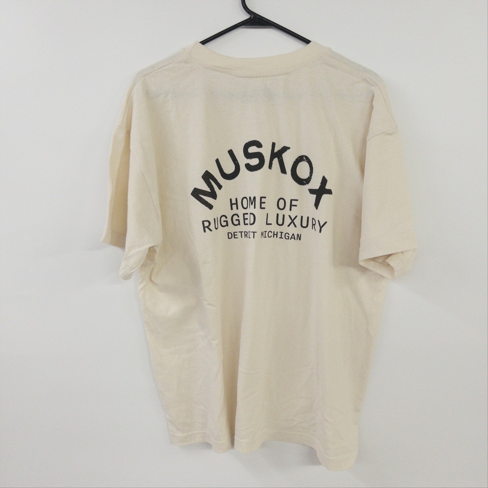 MuskOx Rugged Luxury Detroit Michigan Graphic Tee‎ XL Cream Gorpcore Workwear